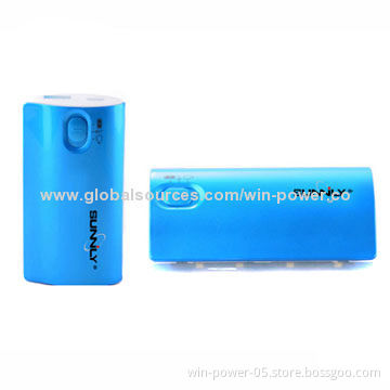 Power Banks for iPod, 8,800mAh High-capacity, Various Colors, Customized Logos Welcomed
